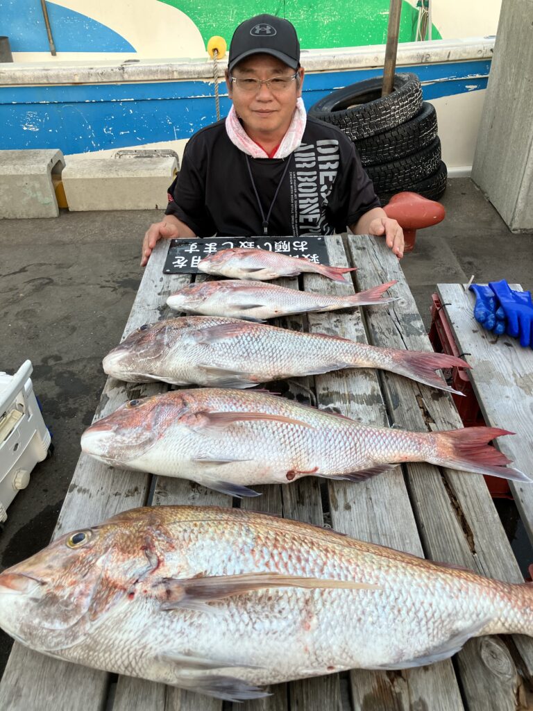 8月31日 マイカ・オールナイト便 | 福井県小浜市・西津港 釣り船 直幸丸